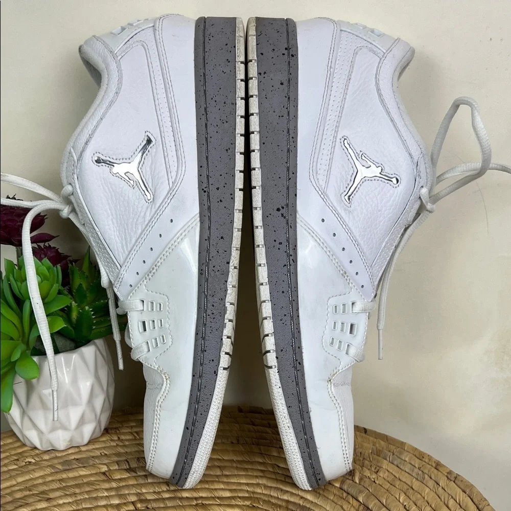 Jordan 1 Flight Low White and Gray Sneakers 11